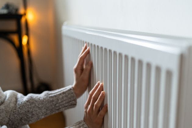 Radiators cold at the bottom? Causes & fixes to try